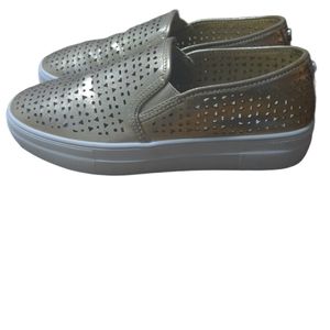 Steve madden women's slip-on sneakers